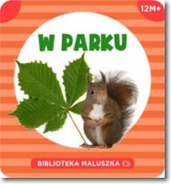 Biblioteka Maluszka.  W parku