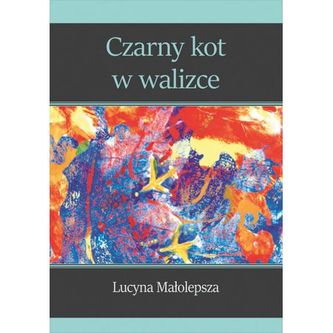 Czarny kot w walizce