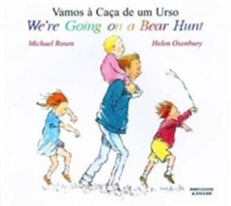 We're Going on a Bear Hunt in Portuguese and English