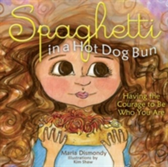 Spaghetti in a Hot Dog Bun