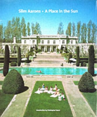 Slim Aarons: A Place in the Sun