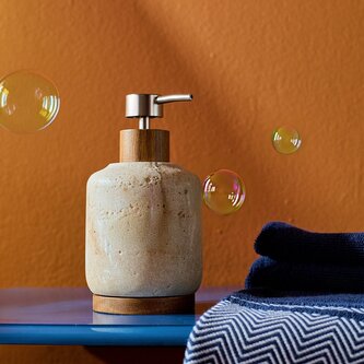 Dávkovač | SALLI | s dřevěným prvkem | 9,2x16,7 cm | 895154 Homla