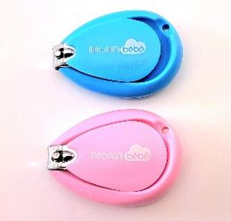 781 MAGNUM   kleštičky na nehty Bébé  5.5 cm modré