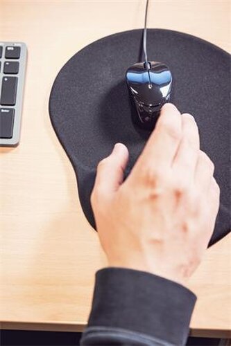 Podložka pod myš s gelovou opěrkou zápěstí "Vellu", černá, SPEEDLINK SL-620802-BK