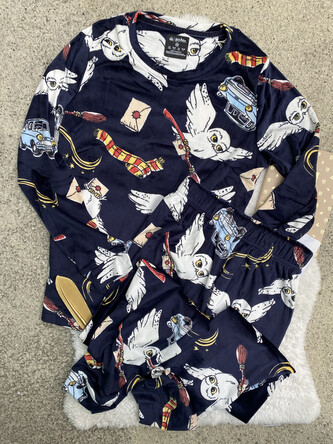 Pyžamo dámské modré s Hedvikou a předměty, Harry Potter Velikost: XS