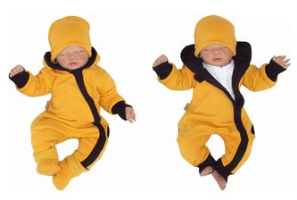 Dětský teplákový overálek s kapucí, čepičkou a botičkami, hořčicový, vel. 86; 86 (12-18m)