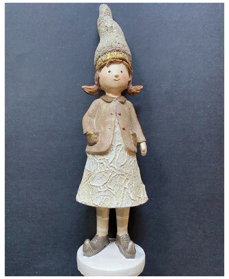 Figurka dziewczynka brązowy płaszczy 19,5cm, Sztuka Zdobienia