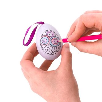 Jajka do kolorowania i zawieszania w foremce 6 szt Tommy & Frida, Trendhaus