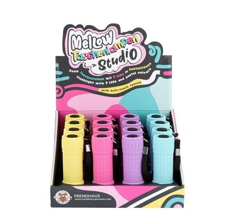 Latarka pastelowa 9 ledów, rozmiar: 3,1 cm x 3,1 cm x 9,8 cm; zawiera 3 baterie AAA, Trendhaus