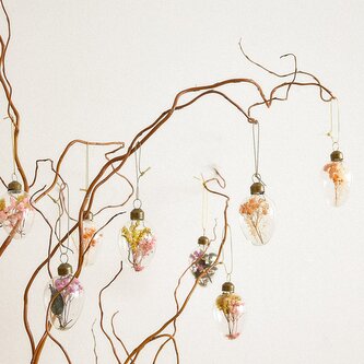 Sada velikonočních přívěsků | NEVES | vajíčka s květy barevná 8 ks | | 878911