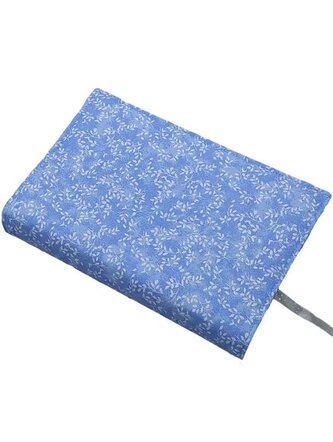 Obal na knihu Světle modré listy - velikost L Obal na knihu Světle modré listy - velikost L