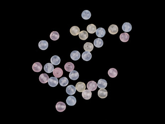 Křišťál matný dobarvený syntetický minerál Ø4 mm - 90 ks - křišťál