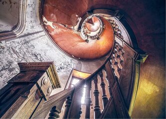 RAVENSBURGER Puzzle Ztracená místa: Točité schodiště 1000 dílků