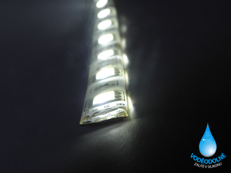 LED páska SMD3528, studená bílá, 12V, 1m, IP54, 60 LED/m