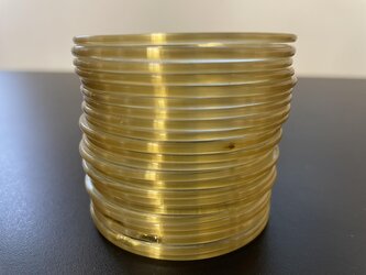 Sada náramků průměr 6,5 cm světle zlatá