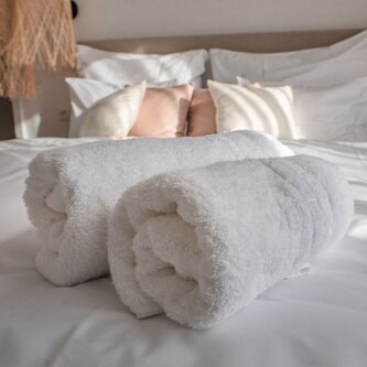 Froté osuška 70x140cm hotel bílá 450g/m2