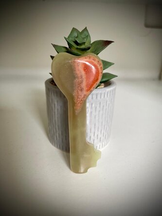 Onyxový srdíčkový klíč