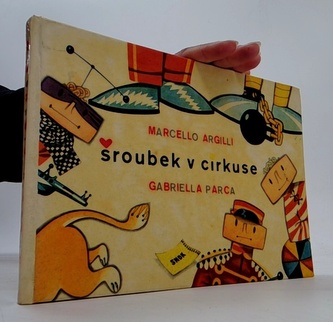 Šroubek v cirkuse