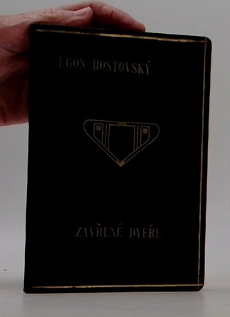 zavřené dveře
