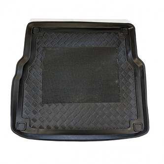 Plastová vana do kufru Mercedes C-Class 2014-2021 (W205, combi)