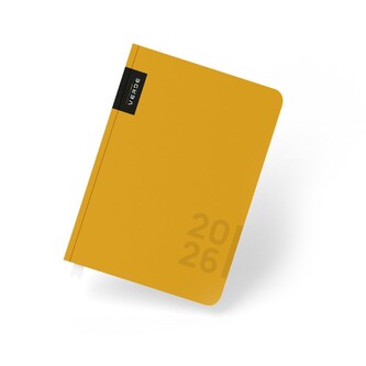 Karton P+P - VERDE - týdenní diář 2026, hořčicový, A5, 15,5 × 20,7 cm