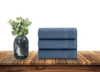 Osuška Ekonom 70x130 cm tmavě modrá