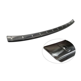 Ochranná lišta hrany kufru Škoda Kodiaq II. 2024- (tmavá, matná) Ochranná lišta hrany kufru Škoda Kodiaq II. 2024- (tmavá, matná)