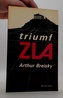 Triumf zla