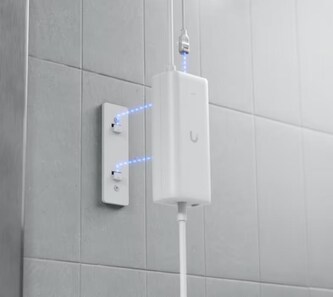 UBNT UACC-PoE+-USBC, PoE Integrated AC Adapter