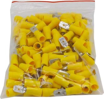 Faston-konektor 6,3mm žlutý pro kabel 4-6mm2, balení 100ks