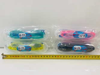 OKULARKI DO PŁYWANIA W ETUI 02209