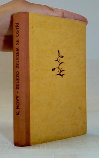 Železo železem se ostří