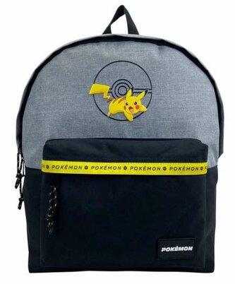 Školní batoh Pokémon: Pikachu (objem 18 litrů|31 x 42 x 14 cm) Školní batoh Pokémon: Pikachu (objem 18 litrů|31 x 42 x 14 cm)