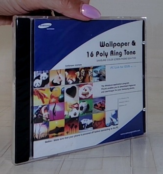 Wallpaper & 16 Poly Ring Tone