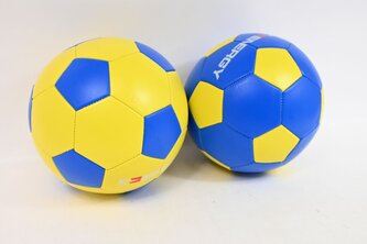 Piłka nożna żółto-niebieska Z10307 81104