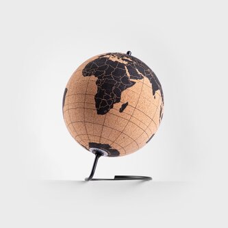 Globus dekoracyjny | KESDO | korkowy z pinezkami | 15 cm | 705342