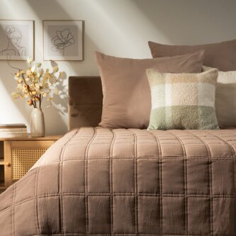 Narzuta | FINCH | z dekoracyjnym obszyciem brązowa | 200X220 cm | 715631