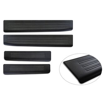 Prahové lišty Dacia Duster 2024- Prahové lišty Dacia Duster 2024-