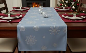 Vánoční ubrus - běhoun na stůl SNOWFLAKE světle modrá 40x160 cm Mybesthome