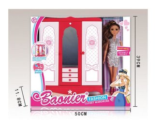 Lalka 30 cm z łóżkiem i mebelkami