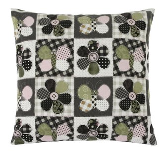 Povláček Dana - patchwork - 45 x 45 cm