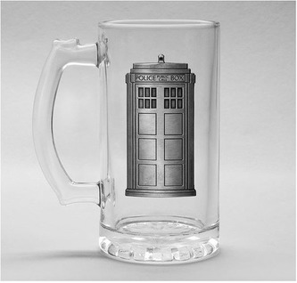 Sklenice korbel Doctor Who|Pán Času: Tardis Kovové logo (objem 500 ml)