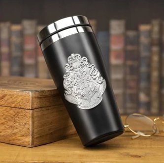 Nerezový cestovní hrnek Harry Potter s kovovým erbem: Hogwarts - Bradavice (objem 450 ml)