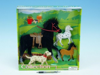 Kůň fliška 25cm + 2 koníci 11cm + pejsek 11cm s doplňky v krabici