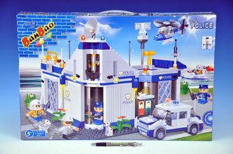 Stavebnice Banbao Policejní stanice 718ks + 5 figurek v krabici 53x35x7cm