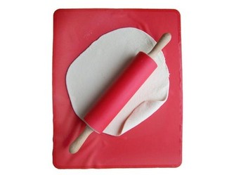 váleček na těsto obouruč.dřev.se silikonovým návlekem