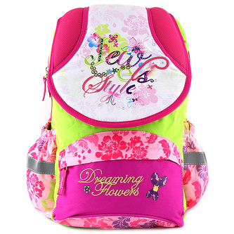 Školní batoh Target Dreaming Flowers, květinový vzor