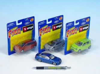 Auto Bburago Street Fire kov 10cm 1:43, 28 druhů, na kartě - 1 kus