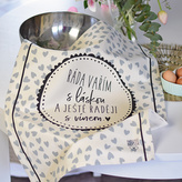 HOUSEDECOR Kuchyňská utěrka XXL - \"Ráda vařím s vínem...\"