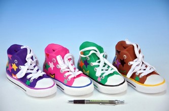 Pokladnička bota keramická 18,5x7,5x10cm; 4 barvy; v krabici - 1 kus